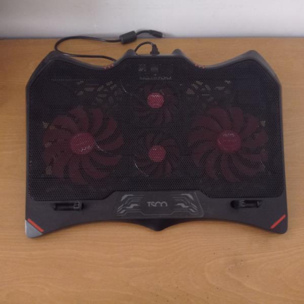 پایه خنک کننده لپ تاپ